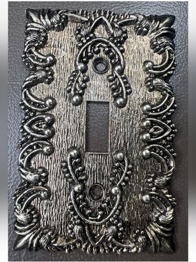 American Tack Antique Gold Single Light Switch Cover - Ornate Metal - Very Nice!